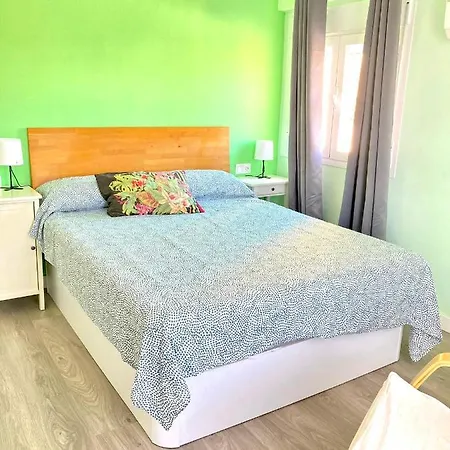 Calu Homes Family Apartment Malaga